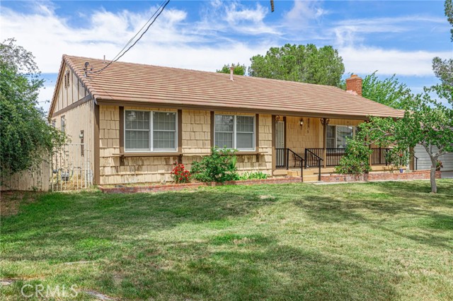 42631 51st W Street, Quartz Hill CA: https://media.crmls.org/medias/0b9b3184-ff66-4b7f-a564-1ea4457d4aaa.jpg