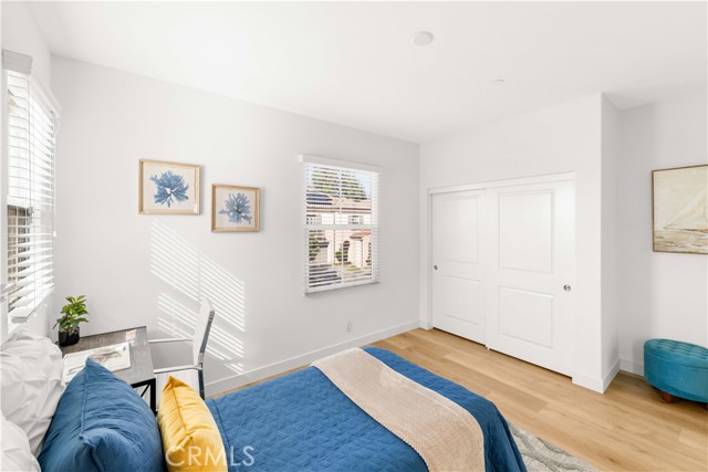 112 Velvet Leaf, Irvine CA: https://media.crmls.org/medias/0b9ba30e-ce5b-4716-911a-843ae72f640d.jpg