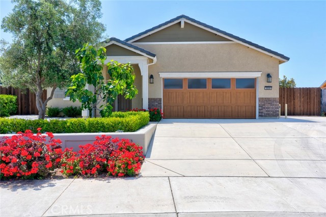 3559 Sunstone Court, Merced CA: https://media.crmls.org/medias/0b9d04f5-9450-43aa-96a3-0048a635f5b0.jpg