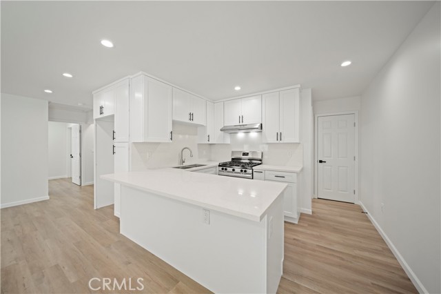 Detail Gallery Image 7 of 20 For 252 W Tujunga #101,  Burbank,  CA 91502 - 2 Beds | 2 Baths