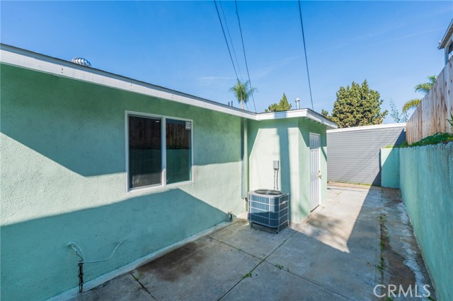 Detail Gallery Image 27 of 35 For 1680 S Rimpau Bld, Los Angeles,  CA 90019 - 2 Beds | 2 Baths