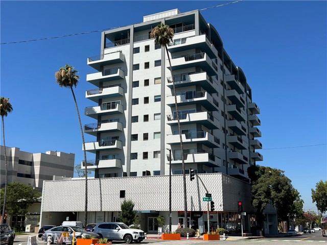 Detail Gallery Image 1 of 25 For 1155 N Brand Bld #706,  Glendale,  CA 91202 - 2 Beds | 2 Baths