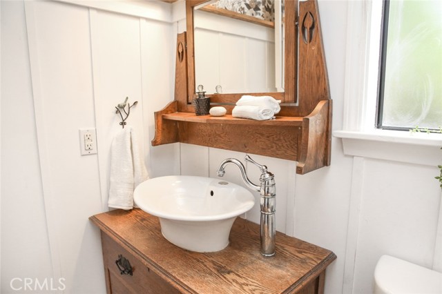 Detail Gallery Image 25 of 74 For 2380 Trenton Ave, Cambria,  CA 93428 - 3 Beds | 2/1 Baths