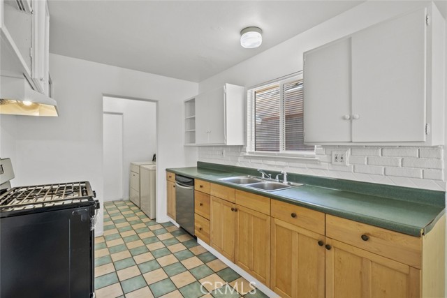 Detail Gallery Image 20 of 45 For 38953 Foxholm Dr, Palmdale,  CA 93551 - 4 Beds | 2 Baths