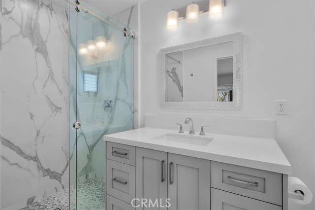 6334 Riggs Place, Los Angeles CA: https://media.crmls.org/medias/0ba2e913-77b7-4ae7-80b3-6ad303861e94.jpg