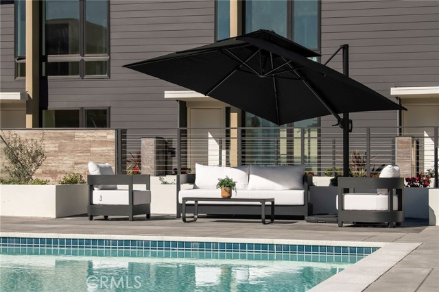 Detail Gallery Image 12 of 17 For 380 Cordova St #105,  Pasadena,  CA 91101 - 2 Beds | 2/1 Baths