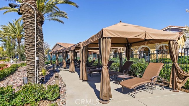Detail Gallery Image 27 of 35 For 23724 Mahogany Ct, Valencia,  CA 91354 - 2 Beds | 2 Baths