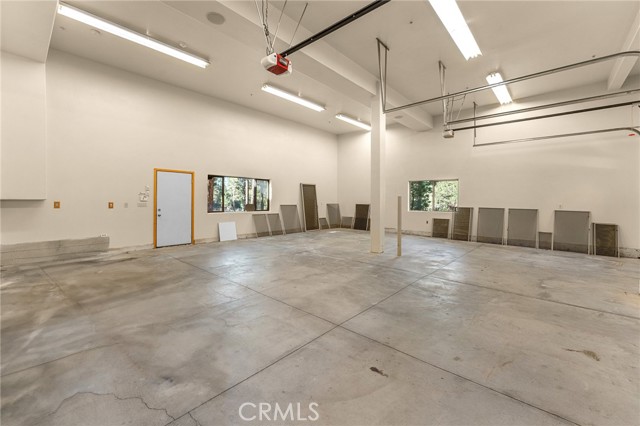 1540 Alderwood Court, Big Bear City CA: https://media.crmls.org/medias/0ba479d7-898a-43fa-95b1-1dcea045f0d9.jpg