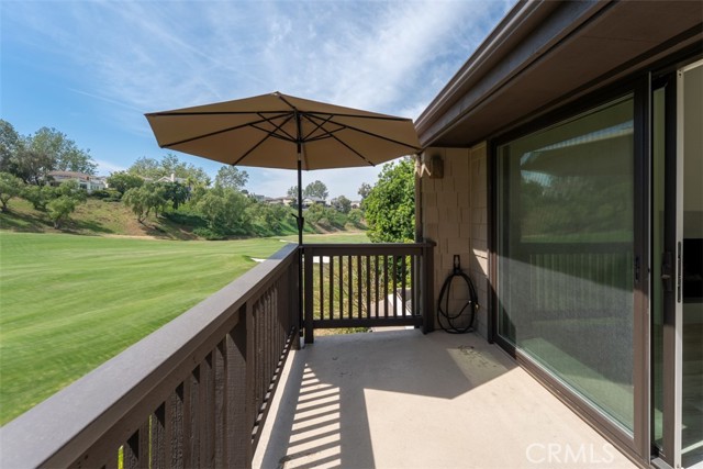 Detail Gallery Image 3 of 23 For 52 Sea Pine, Newport Beach,  CA 92660 - 2 Beds | 2 Baths