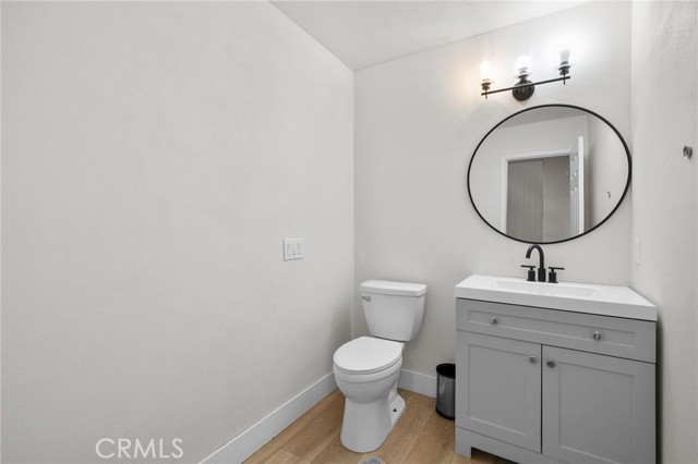 Detail Gallery Image 15 of 35 For 12 Plaza Avila, Lake Elsinore,  CA 92532 - 4 Beds | 3/1 Baths