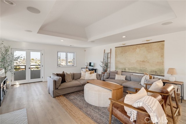 1722 Harper Avenue, Redondo Beach CA: https://media.crmls.org/medias/0ba6354a-7e2b-4b6b-a97e-3a1de5629d6a.jpg