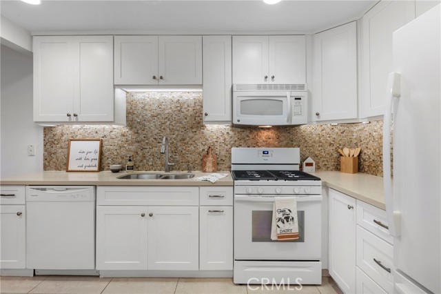 Detail Gallery Image 14 of 21 For 2172 Biscayne, Costa Mesa,  CA 92627 - 1 Beds | 1 Baths