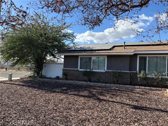 Detail Gallery Image 3 of 22 For 203 Brandon Way, Hemet,  CA 92545 - 2 Beds | 2 Baths