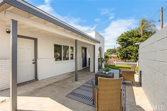 201 S Melrose Street, Placentia CA: https://media.crmls.org/medias/0ba6b2ab-55ea-4e5a-a514-dbd439b254b1.jpg
