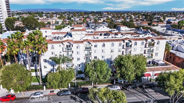 Detail Gallery Image 11 of 41 For 7018 Rita Ave #404,  Huntington Park,  CA 90255 - 3 Beds | 2 Baths