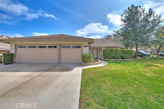 3177 Hideout Ln, Corona, CA 92882