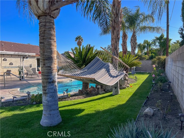 Detail Gallery Image 1 of 38 For 2323 N Sandra Rd, Palm Springs,  CA 92262 - 3 Beds | 2 Baths