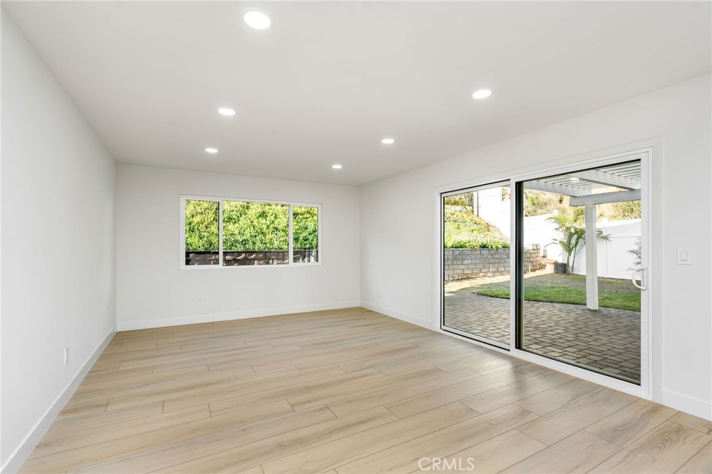 1521 N Columbus Avenue Glendale img 12