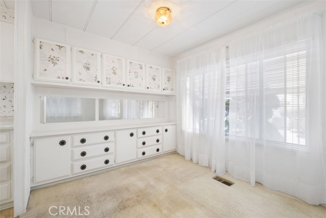 Detail Gallery Image 7 of 24 For 1750 Whittier Ave #27,  Costa Mesa,  CA 92627 - 2 Beds | 1 Baths