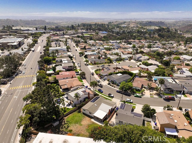 6619 Alcala Knolls Drive, San Diego CA: https://media.crmls.org/medias/0ba9cab7-f646-4a62-93ae-4f886e5880e9.jpg