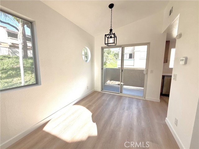 Detail Gallery Image 9 of 12 For 21125 Gladiolos, Lake Forest,  CA 92630 - 1 Beds | 1 Baths