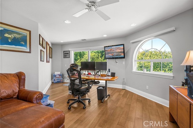 Detail Gallery Image 29 of 46 For 41653 Oak Trail Ct, Murrieta,  CA 92562 - 4 Beds | 3 Baths