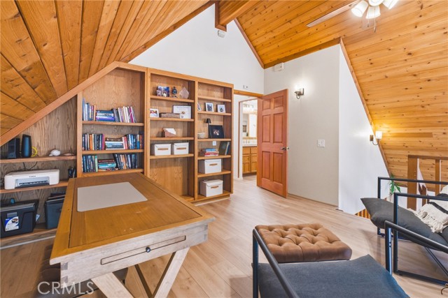 Detail Gallery Image 21 of 60 For 1137 Edna, Wrightwood,  CA 92397 - 5 Beds | 3 Baths