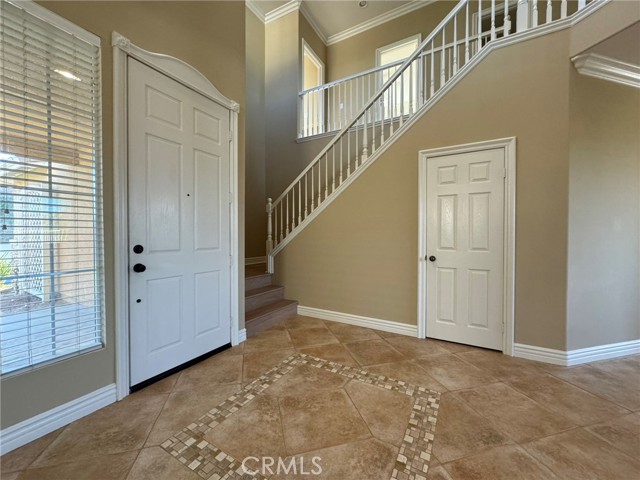 Detail Gallery Image 5 of 50 For 41438 Grand View Dr, Murrieta,  CA 92562 - 5 Beds | 3 Baths