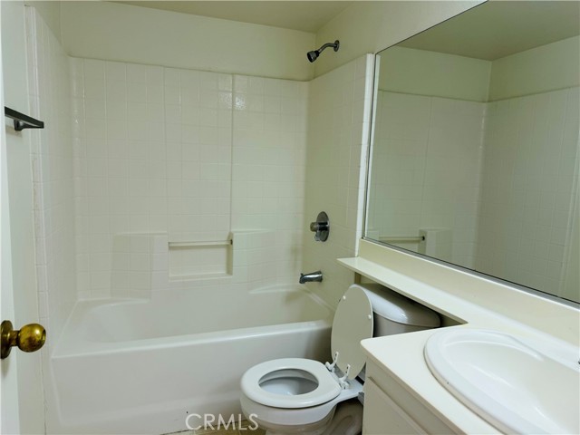 Detail Gallery Image 11 of 26 For 25619 Prospect Ave, Loma Linda,  CA 92354 - 3 Beds | 3 Baths