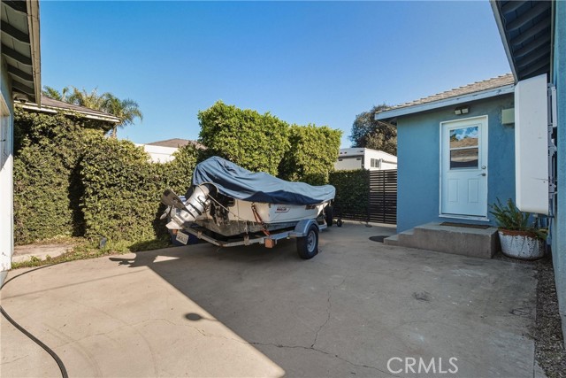 Detail Gallery Image 15 of 23 For 4417 Mcnab Ave, Lakewood,  CA 90713 - 3 Beds | 2/1 Baths