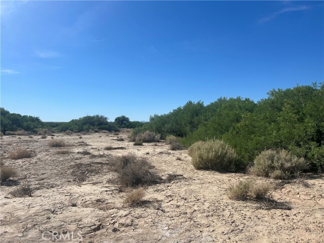 Detail Gallery Image 4 of 7 For 123 Adobe Rd, Twentynine Palms,  CA 92277 - – Beds | – Baths