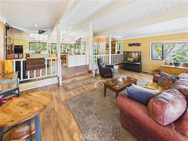Detail Gallery Image 8 of 57 For 6650 Feliciana Mountain, Midpines,  CA 95345 - 3 Beds | 3 Baths