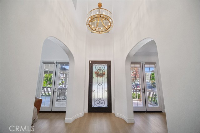 25422 Magnolia Lane, Stevenson Ranch CA: https://media.crmls.org/medias/0bad2b96-c142-481d-8295-b9c454bcde06.jpg