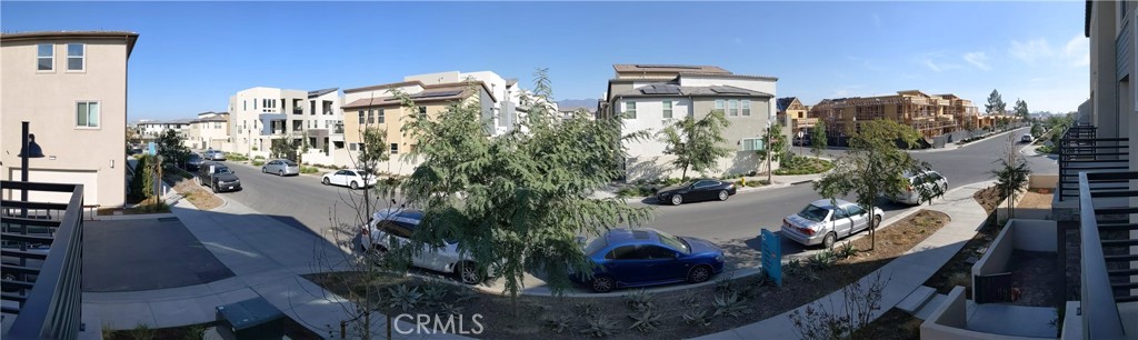 https://media.crmls.org/medias/0badcfaa-ae44-426d-9a3e-c3f2f79a9946.jpg?preset=X-Large