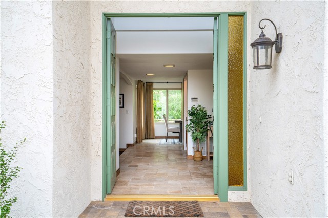 Detail Gallery Image 3 of 47 For 30440 via Victoria, Rancho Palos Verdes,  CA 90275 - 4 Beds | 2/1 Baths