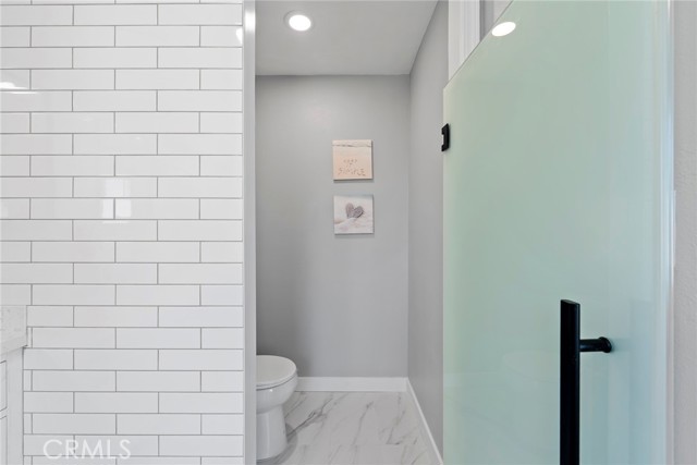 8460 Truxton Avenue, Los Angeles CA: https://media.crmls.org/medias/0bae25c3-8ff9-48a2-a286-dd3ea268f2de.jpg