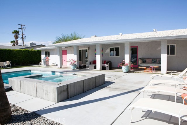 Detail Gallery Image 21 of 25 For 303 E San Rafael Dr, Palm Springs,  CA 92262 - 3 Beds | 2 Baths