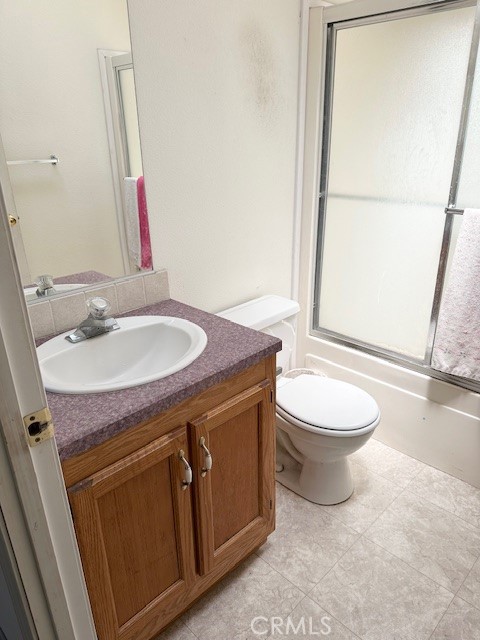 907 Ironwood Lane, Fountain Valley CA: https://media.crmls.org/medias/0baf49f2-8d77-4c67-a6f1-747305089b66.jpg