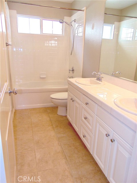 Detail Gallery Image 20 of 28 For 32 St Just Ave, Ladera Ranch,  CA 92694 - 4 Beds | 2/1 Baths