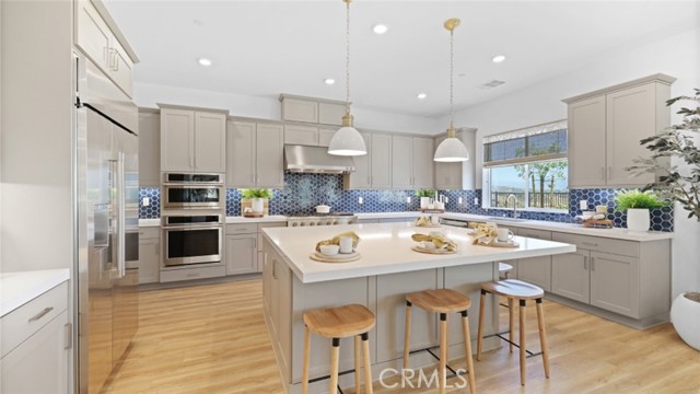 Front Image Thumbnail for CROC25272493