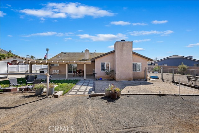 Detail Gallery Image 24 of 54 For 3017 Ponderosa Ln, Norco,  CA 92860 - 4 Beds | 2 Baths