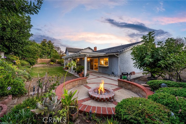 21802 Bass Lake Circle, Lake Forest CA: https://media.crmls.org/medias/0bb22f6e-2c29-4155-bdd6-bb48f242c026.jpg