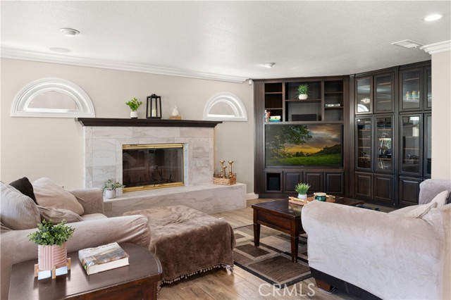 Detail Gallery Image 18 of 47 For 5330 Crescent Dr, Yorba Linda,  CA 92887 - 5 Beds | 2/1 Baths