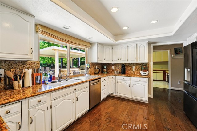 Detail Gallery Image 22 of 59 For 1623 Northhampton Dr, Riverside,  CA 92506 - 4 Beds | 3/1 Baths