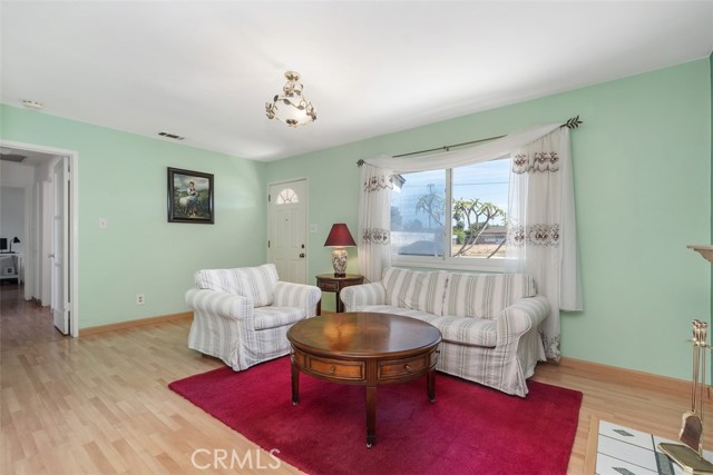 9171 Stanford Avenue, Garden Grove CA: https://media.crmls.org/medias/0bb34ea1-8bc8-44a8-86d0-a7aed7a39c59.jpg