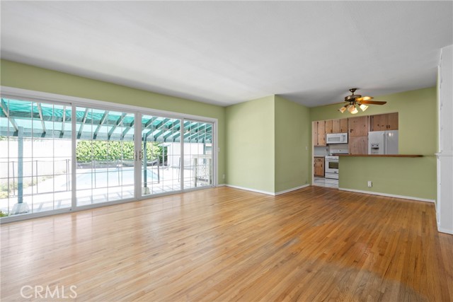 Detail Gallery Image 6 of 26 For 3048 Knoxville Ave, Long Beach,  CA 90808 - 3 Beds | 1/1 Baths
