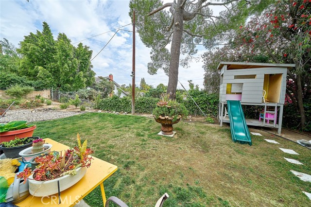 Detail Gallery Image 20 of 22 For 11640 Verada Ave, Granada Hills,  CA 91344 - 4 Beds | 2 Baths