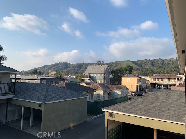 Detail Gallery Image 5 of 13 For 1750 Colorado Bld #I2,  Los Angeles,  CA 90041 - 1 Beds | 1 Baths