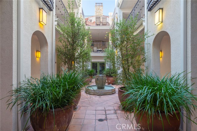 2001 Artesia Boulevard, Redondo Beach, California 90278, 1 Bedroom Bedrooms, ,1 BathroomBathrooms,Residential,Sold,Artesia,SB22021546