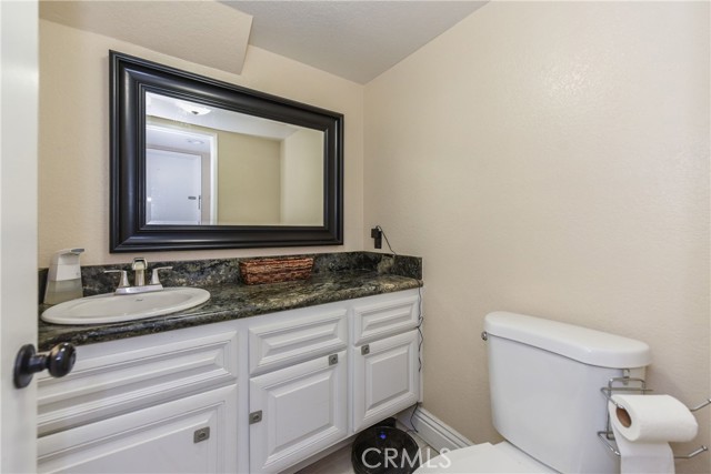 46 Country Wood Drive, Pomona CA: https://media.crmls.org/medias/0bb580dc-25d2-4e5e-b0af-834f3c8ee5a5.jpg